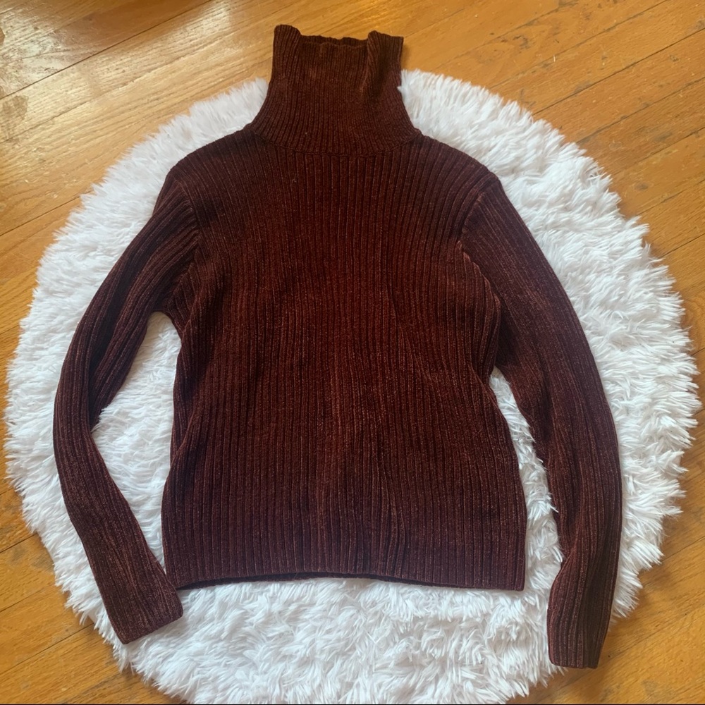 Vintage turtleneck maroon sweater
